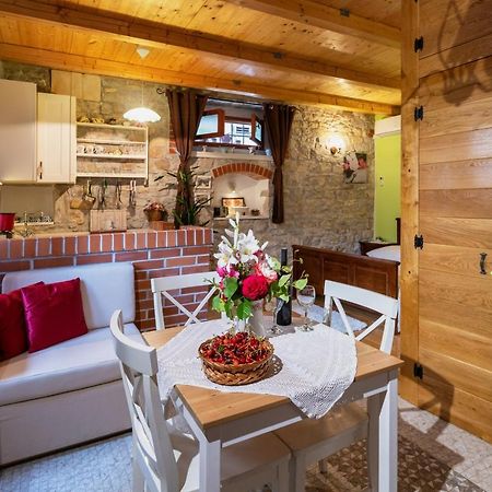 Apartment Tara Kaštela Exteriér fotografie