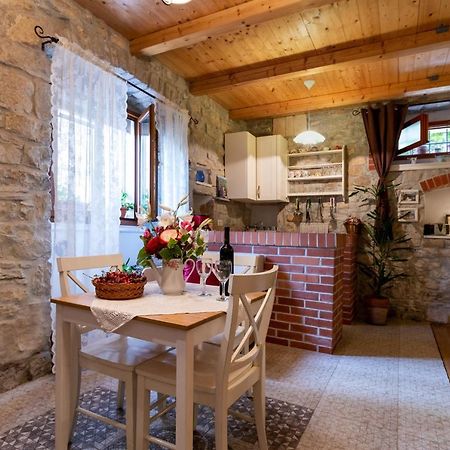 Apartment Tara Kaštela Exteriér fotografie