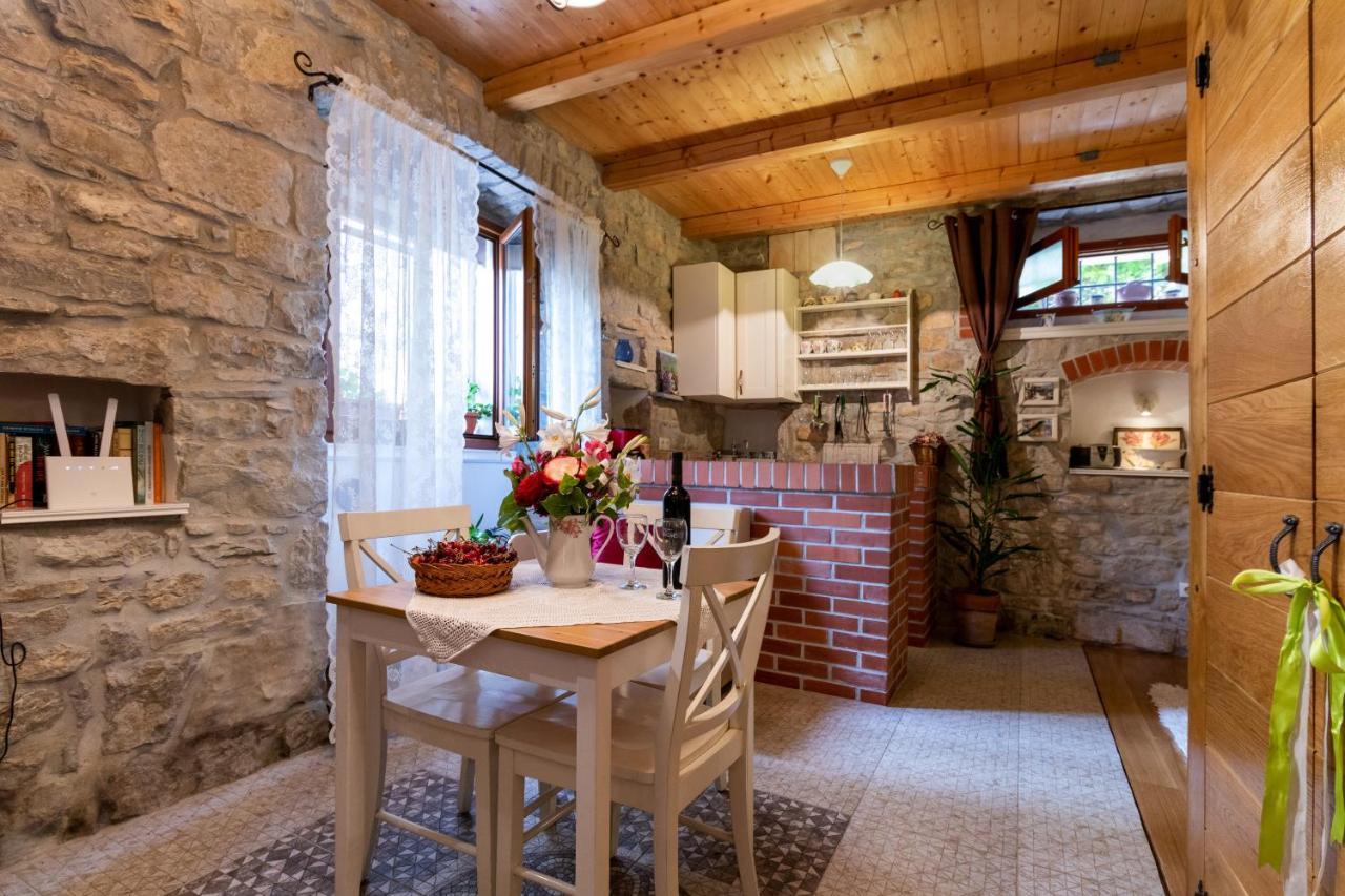Apartment Tara Kaštela Exteriér fotografie