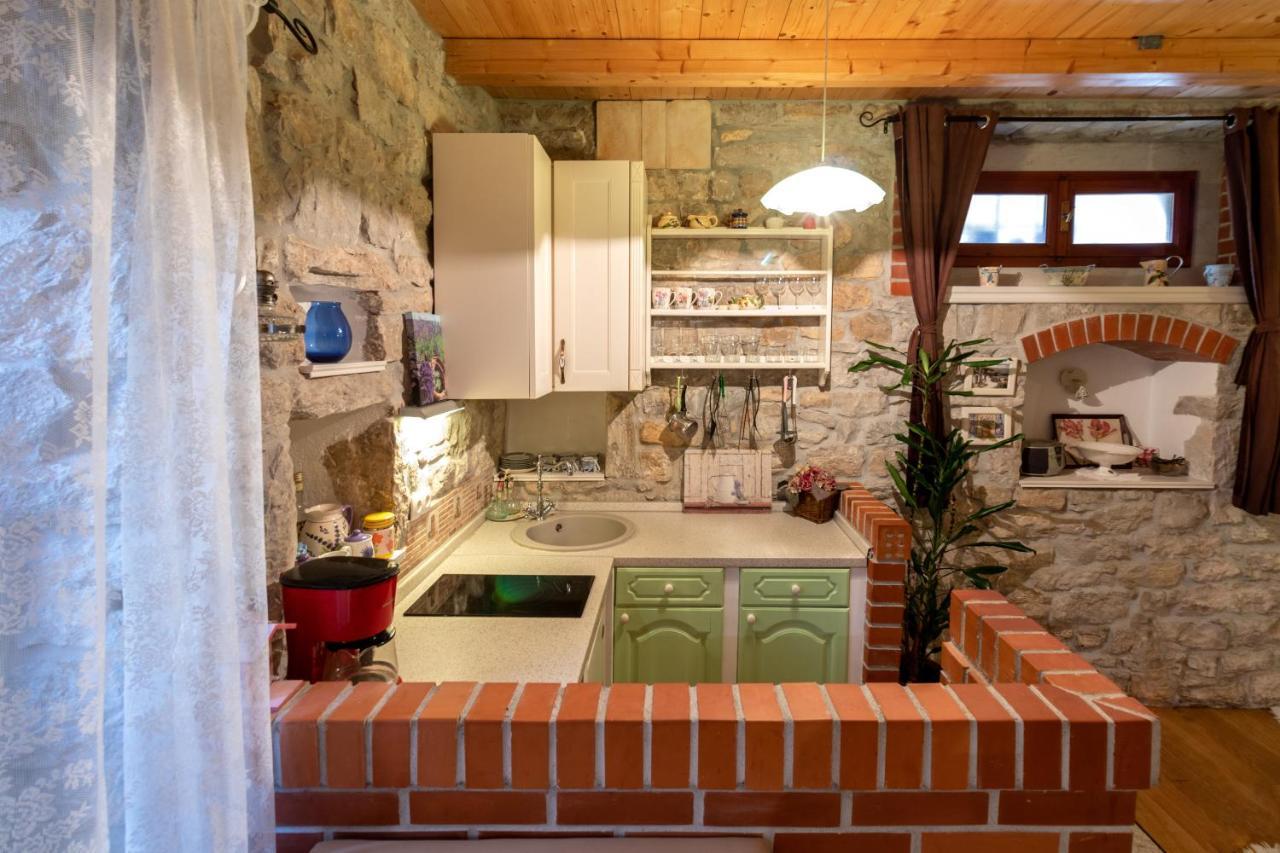 Apartment Tara Kaštela Exteriér fotografie