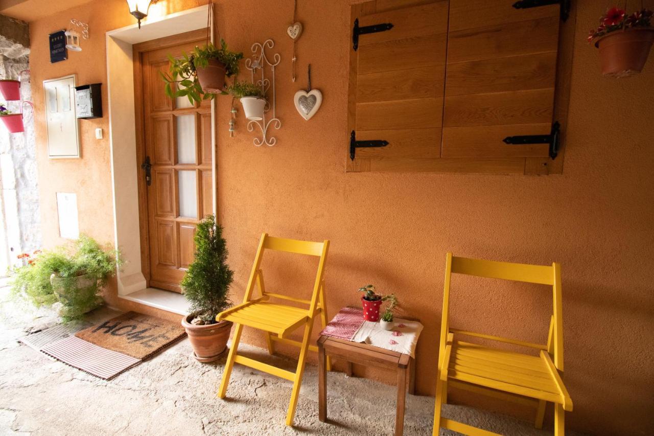 Apartment Tara Kaštela Exteriér fotografie